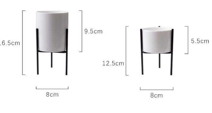 Moderne Bloempot met IJzeren Frame – Stijlvolle Decoratie voor Elk Interieur