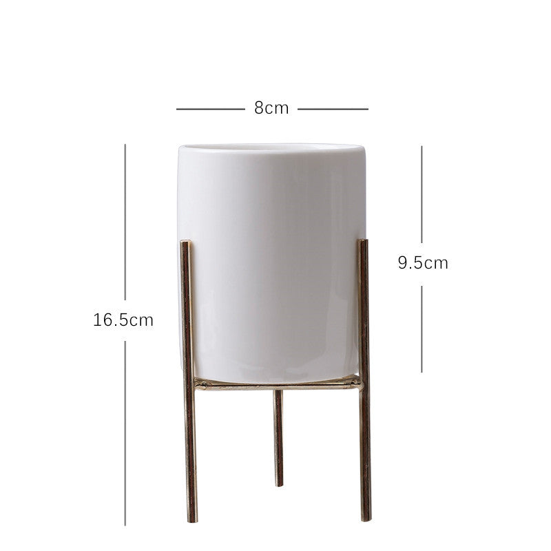 Moderne Bloempot met IJzeren Frame – Stijlvolle Decoratie voor Elk Interieur