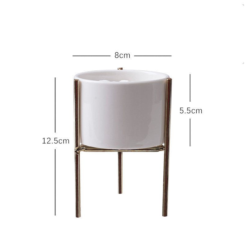 Moderne Bloempot met IJzeren Frame – Stijlvolle Decoratie voor Elk Interieur