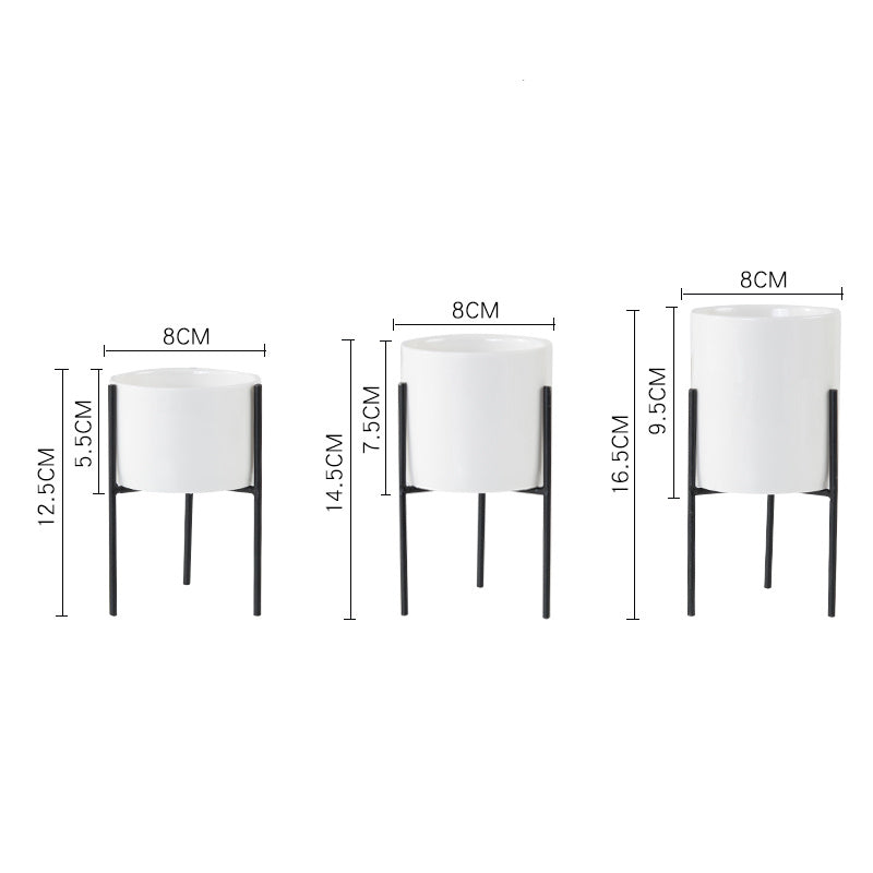 Moderne Bloempot met IJzeren Frame – Stijlvolle Decoratie voor Elk Interieur